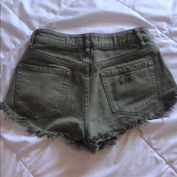 High Rise Festival Shorts - Picture 2 of 2